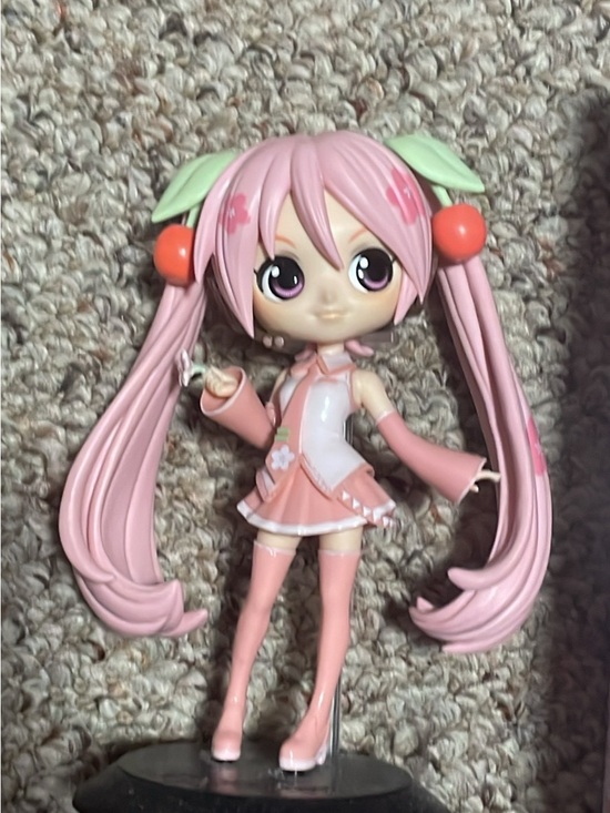 Other - Sakura Hatsune Miku Figure Qposket